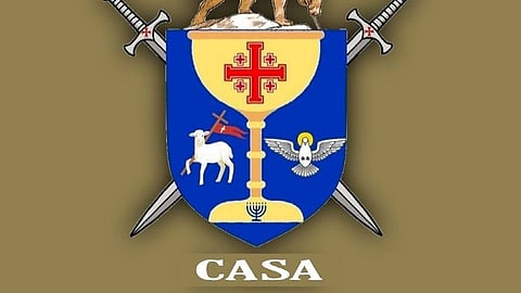 casa pondering political outfit