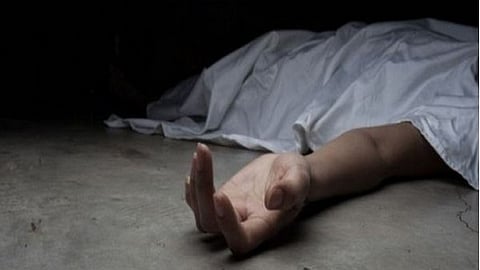 Father and son die after being hit by train in Lakkidi