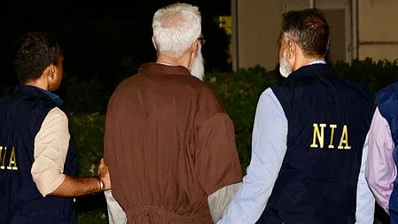 എന്ഐഎ കസ്റ്റഡിയിലുള്ളത് കൊച്ചിയില് നിന്നുള്ളയാള്?;  ഹെഡ്ലിക്കും റാണയ്ക്കും സഹായം നല്കി