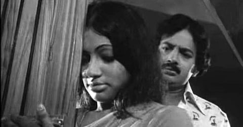 അവളുടെ രാവുകൾ