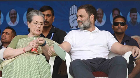 Court notice to Sonia Gandhi, Rahul in National Herald case