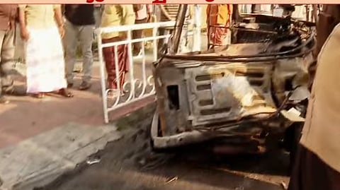 thiruvananthapuram accident: auto catches fire, one dies