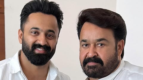 Unni Mukundan, Mohanlal