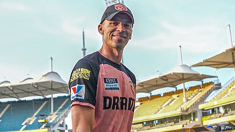 Adrian le Roux joins Team India