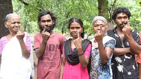 voters posing camera on Nilambur by-election