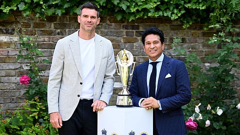 The legendary Sachin Tendulkar and James Anderson pose alongside the new Anderson-Tendulkar trophy
