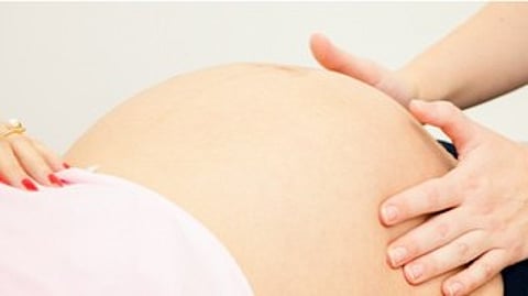 Woman dies after collapsing during home delivery in Kannur, husband and relatives absconding