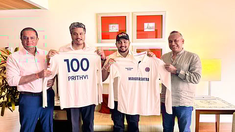 Prithvi Shaw is welcomed with Maharashtra jersey