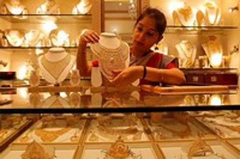 Gold prices surge