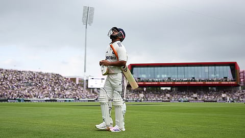 Rishabh Pant comes out to bat again