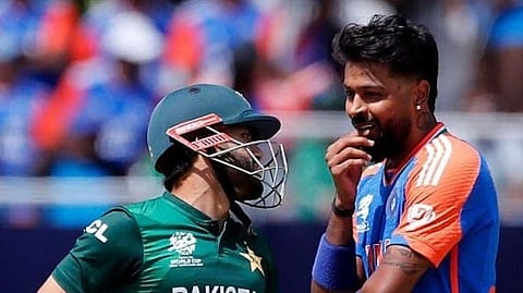 Mohammad Rizwan and Hardik Pandya during the match.