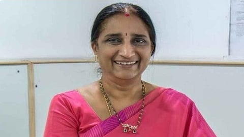 child born through surrogacy found no genetic connection with parents