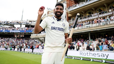 Mohammed Siraj celebrates Test victory against England