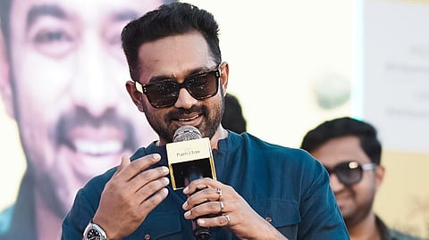 Asif Ali