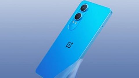 OnePlus 15 global release in early 2026