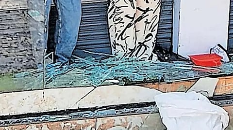 Several people were injured when the glass of a shop broke