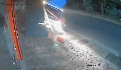 Lorry loses control in Lower Marsa, causing accident