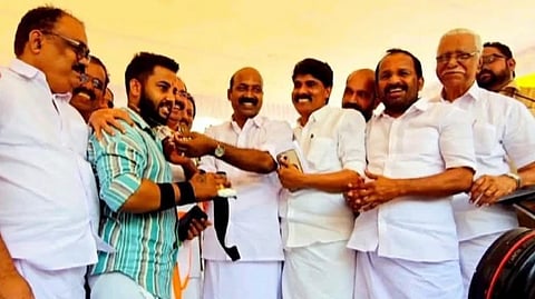 DCC President gives gold chain to Sujith, who was beaten by the police, as a wedding gift