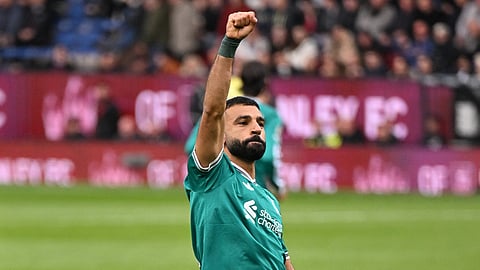 Mohamed Salah Nets 95th-Minute Penalty