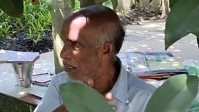 depositor pours petrol on karuvannur bank counter in thrissur porathissery