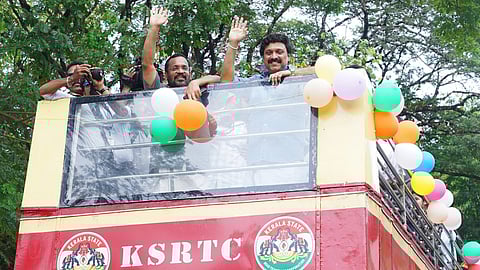 ksrtc double decker bus