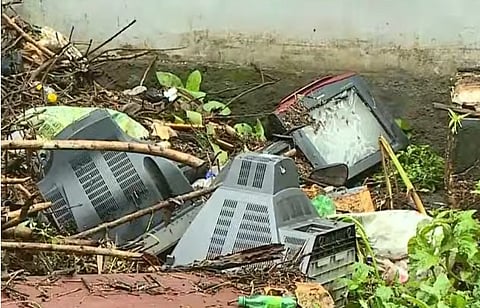 Heavy rains also caused extensive damage in the Malappuram Vazhikkadavu