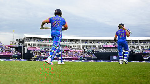 Virat Kohli, Rohit Sharma in batting