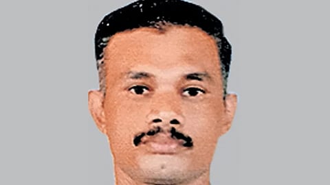 Malayali officer found dead after shooting himself at air force base