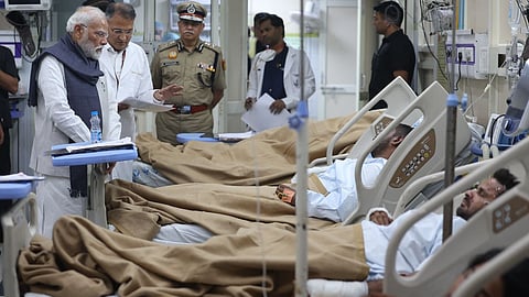 PM Modi Meets Delhi Blast Victims At Hospital