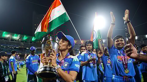 indian womens cricket team with world cup