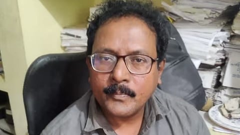 Village assistant arrested for accepting bribe in Ernakulam