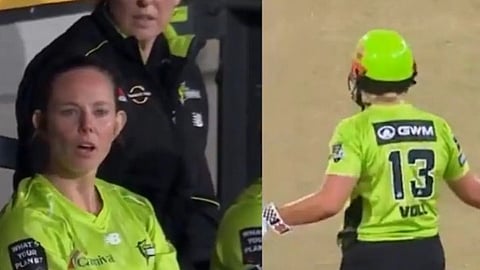 Sydney Thunder vs Adelaide Strikers WBBL Match
