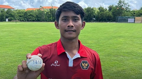 Gede Priandana scripts world record