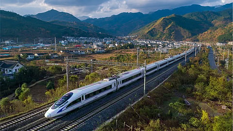 China achieves another breakthrough as its train reaches insane speed of 700 km/h in just 2 seconds