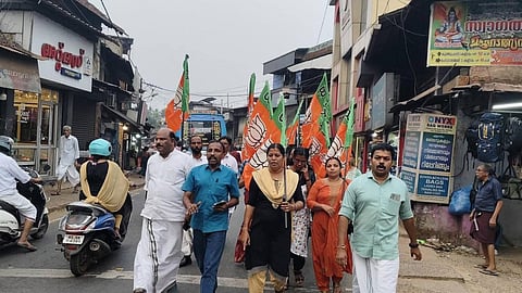 RSS Protest Erupts in Kannur Following Bomb Scare: Kerala News focuses on the recent incident in Panur where an RSS protest followed reports of a bomb being found.