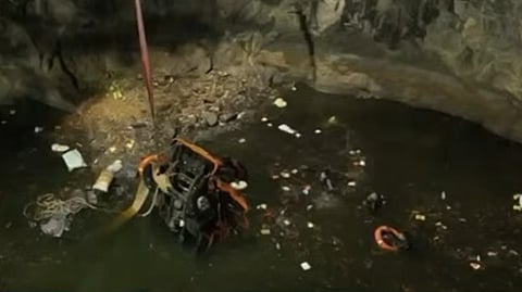 Athavanad accident: Cleaner trapped inside lorry dies