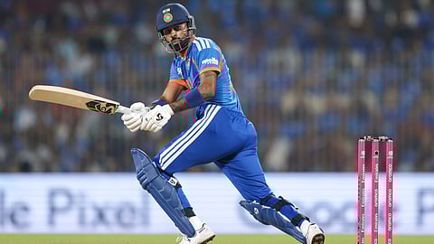 Hardik Pandya batting