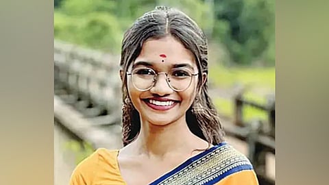 21-year-old law student from Palakkad, Jinu, died in a car crash