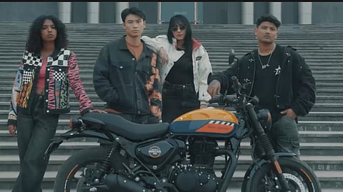 Royal Enfield Hunter 350 Base Premium Variant and Two New Colours Launched