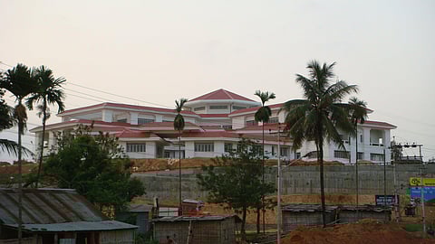 Divorced daughter not entitled to family pension if divorce occurs after parent’s death: Tripura High Court