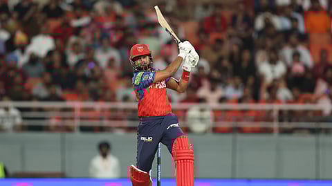 Shreyas Iyer batting
