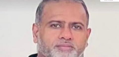 Man hits friend on the head with hammer; dies after being hit by train while trying to escape