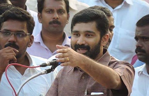 മലക്കം മറിഞ്ഞ് വിടി ബല്റാം; ടിപി കേസില് താന് പറഞ്ഞത് അങ്ങനെയല്ല