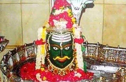 ക്ഷേത്രത്തിലെ വിഗ്രഹം ചുരുങ്ങുന്നു? അഭിഷേകത്തിന് ഓസ്മോസിസ് ജലം ഉപയോഗിക്കാന് സുപ്രിം കോടതി നിര്ദേശം