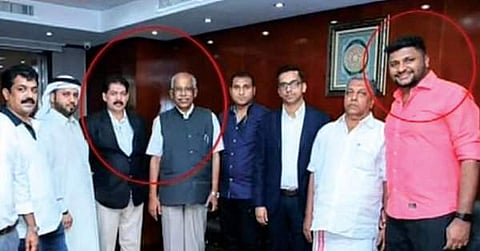 കള്ളക്കടത്തു പ്രതികളും ഒപ്പം ഇടത് എംഎല്എമാരും ചിത്രം പുറത്ത്