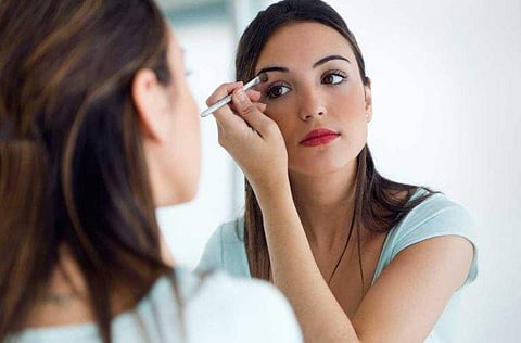 സൗന്ദര്യവര്ധക വസ്തുക്കള് വിഷമയമാകുമ്പോള്