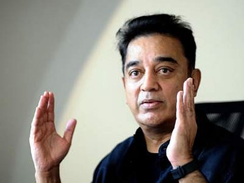 മദ്യം വിലകുറച്ച് നല്കുക എന്നതല്ല സര്ക്കാരിന്റെ പണിയെന്ന് കമല്ഹാസന്