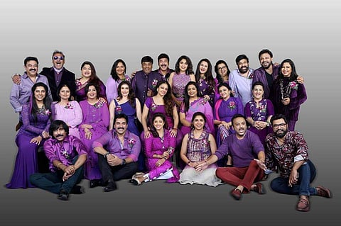 പര്പ്പിള് നിറത്തില് എണ്പതുകളിലെ താരങ്ങള്