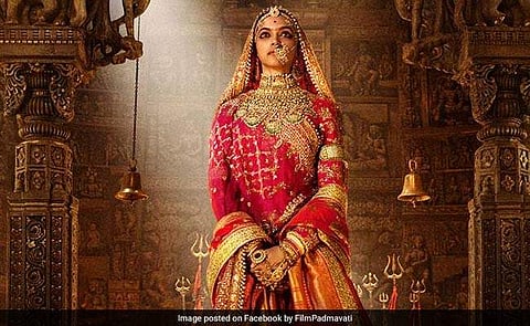 പത്മാവത് റിലീസ് ചെയ്യുന്ന 25ന് ഭാരത് ബന്ദിന് കര്ണിസേനയുടെ ആഹ്വാനം ; സിനിമ പ്രദര്ശിപ്പിക്കുന്ന തിയറ്ററുകള് കത്തിക്കുമെന്ന് ഭീഷണി