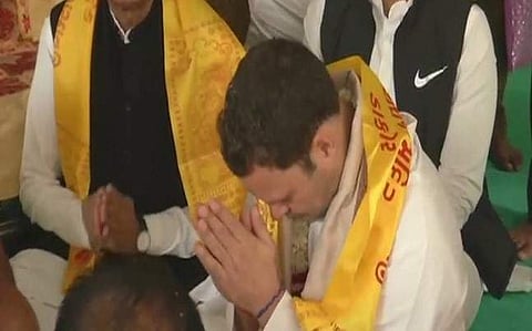 രാഹുല് ഗാന്ധിയുടെ ക്ഷേത്രദര്ശനത്തിനിടെ മോദിക്ക് ജയ് വിളികള് (വീഡിയോ വൈറല്)